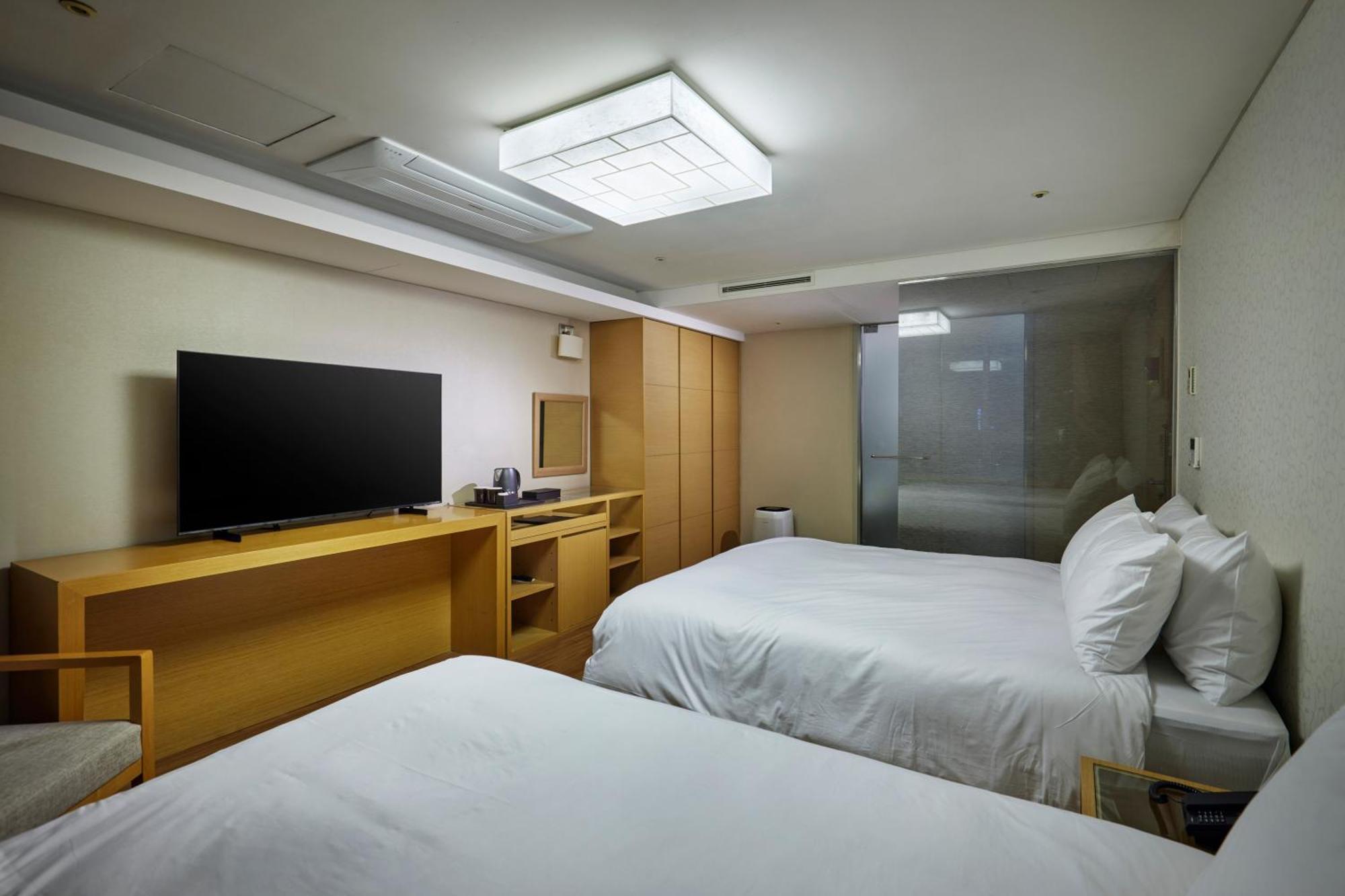 Hotel Interciti Daejeon Esterno foto