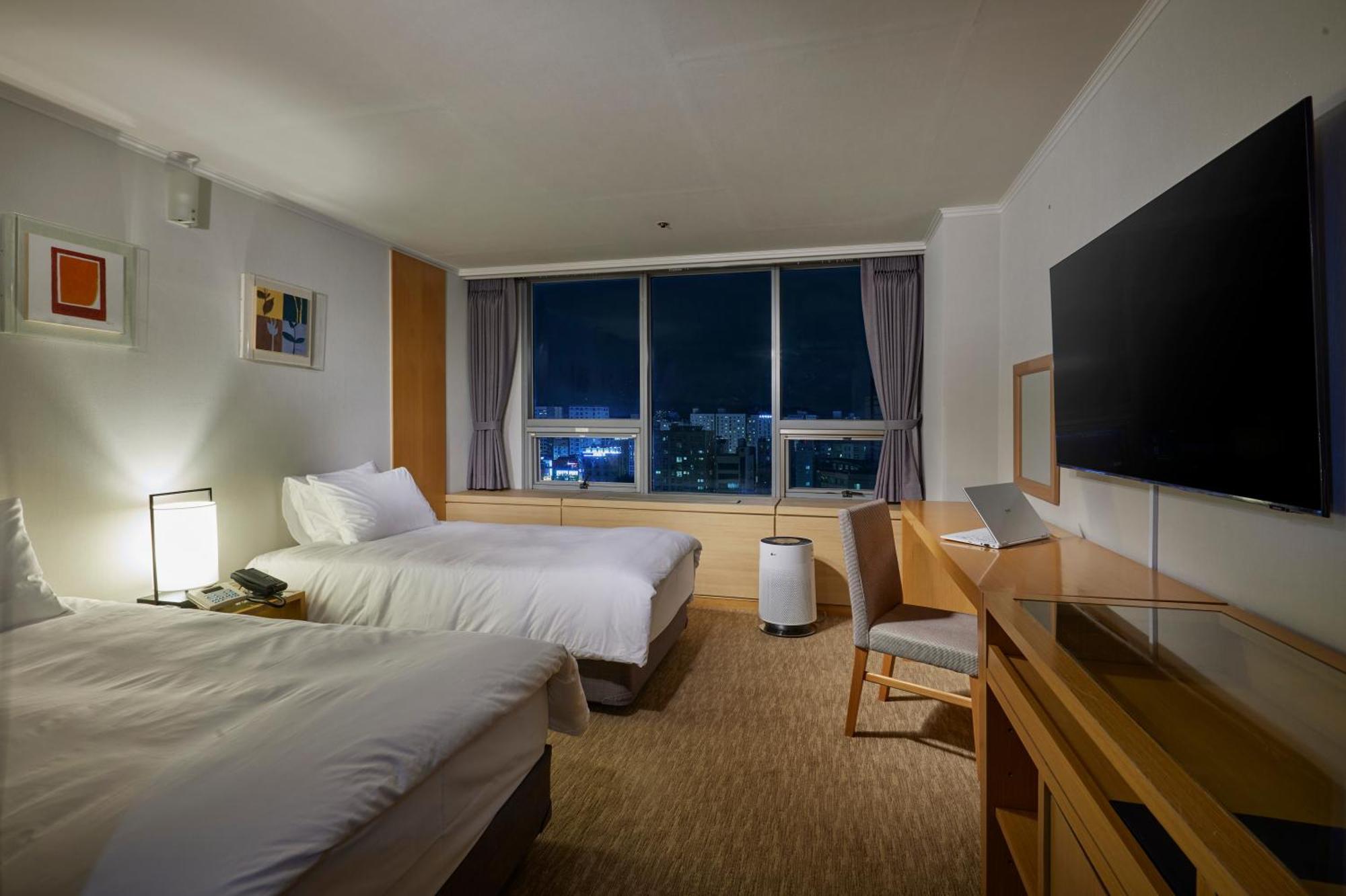 Hotel Interciti Daejeon Esterno foto