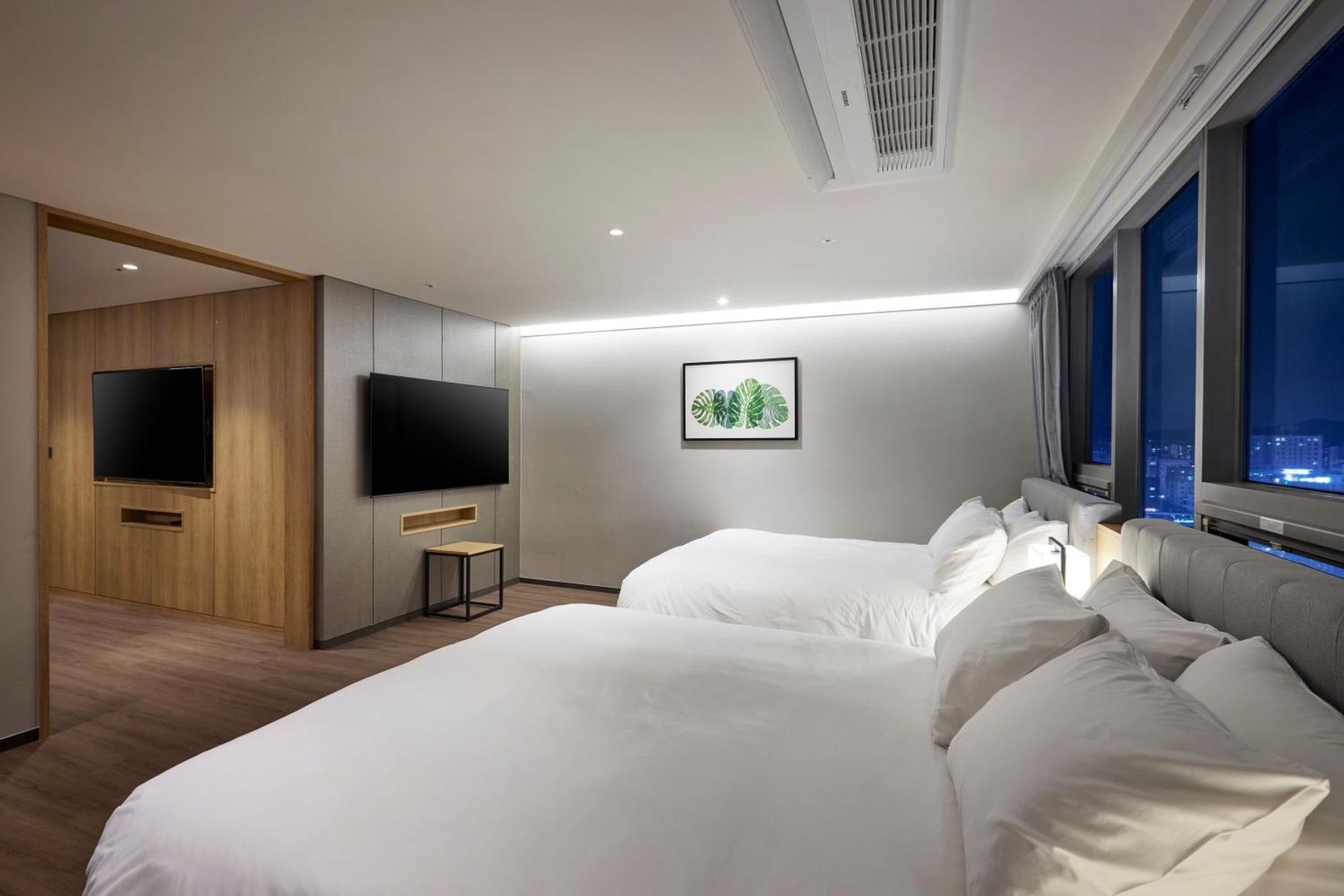 Hotel Interciti Daejeon Esterno foto