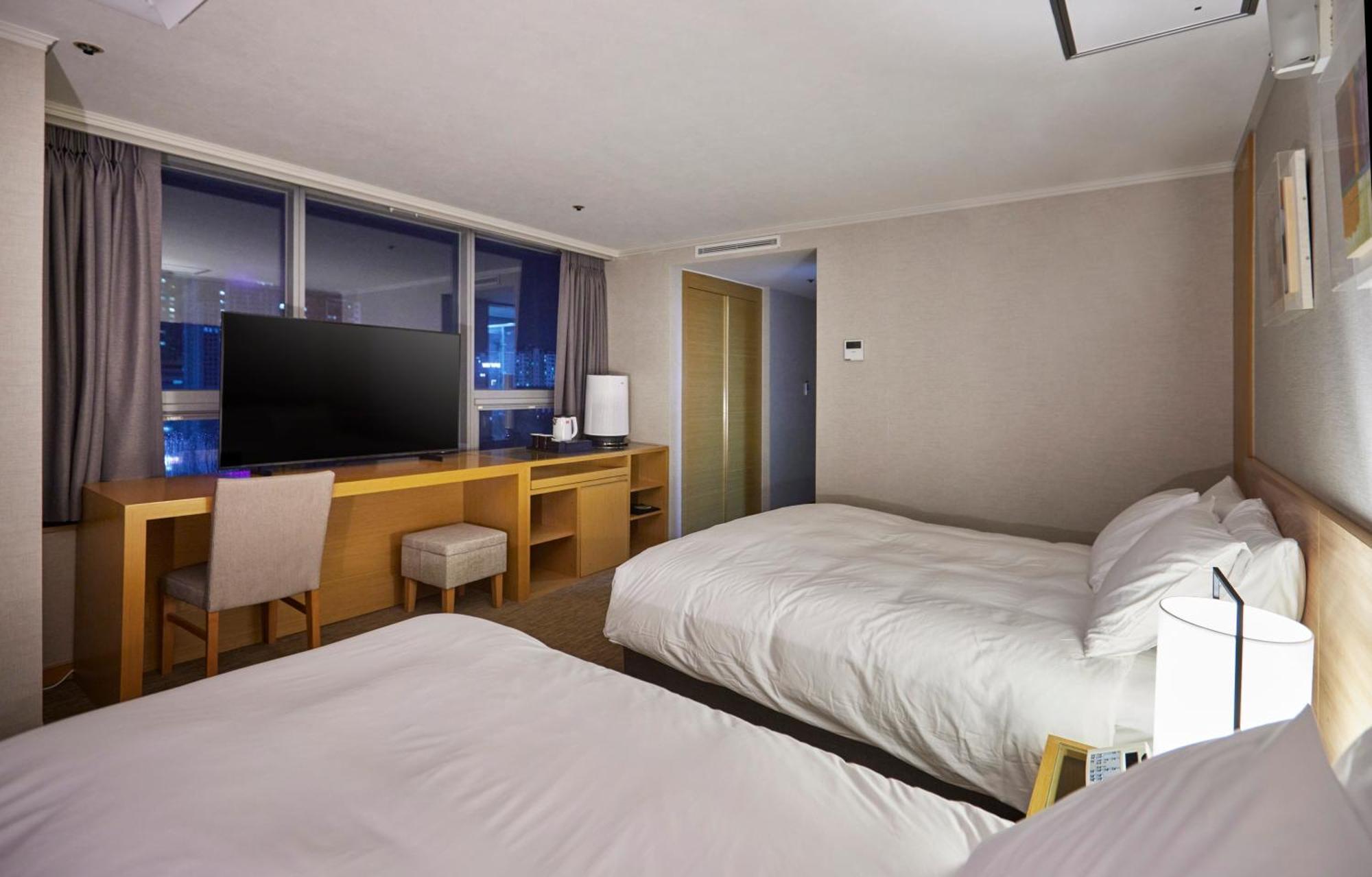 Hotel Interciti Daejeon Esterno foto