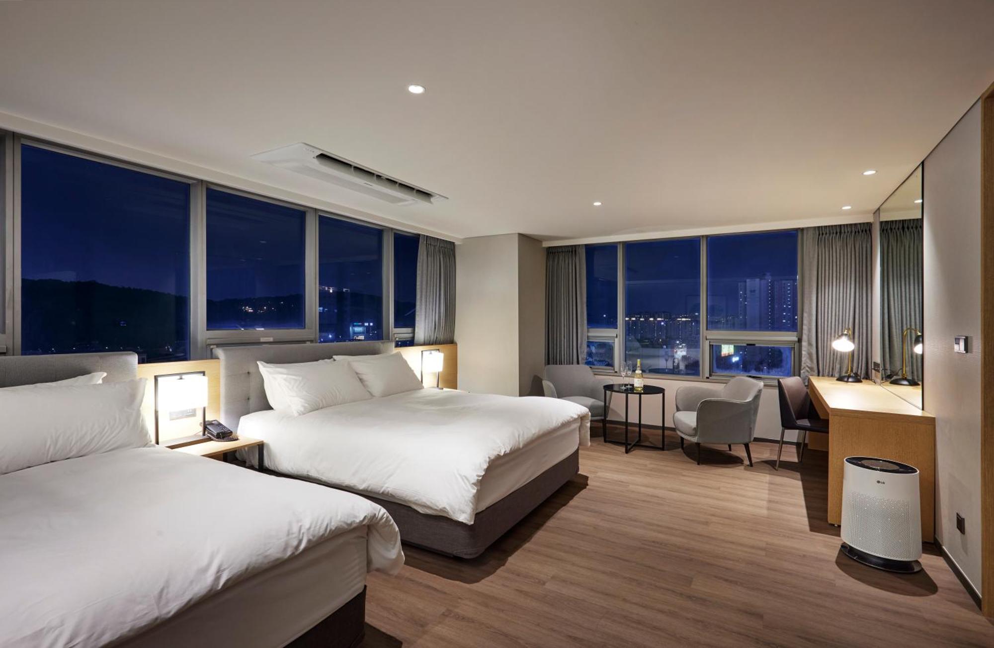 Hotel Interciti Daejeon Esterno foto