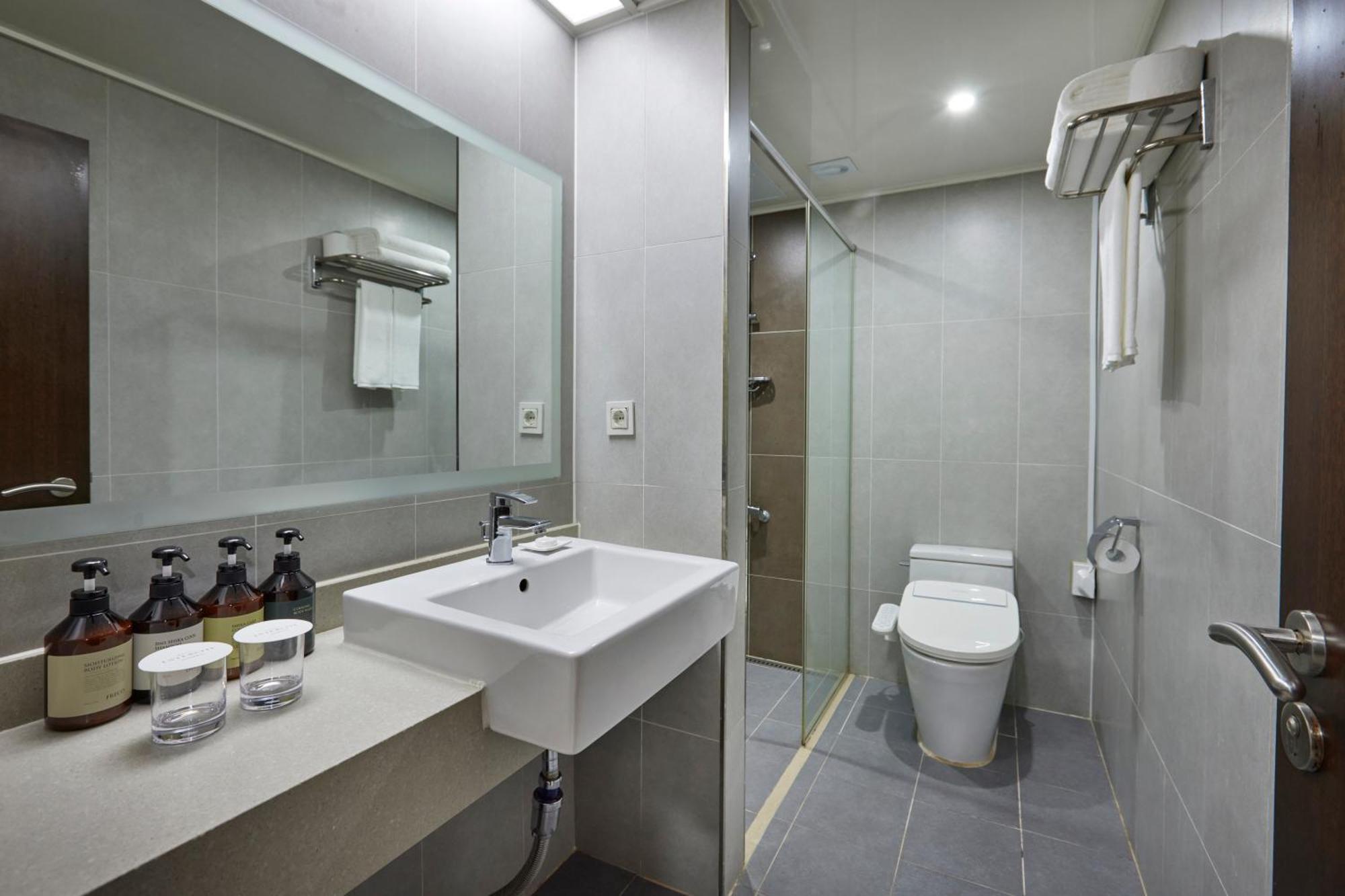 Hotel Interciti Daejeon Esterno foto