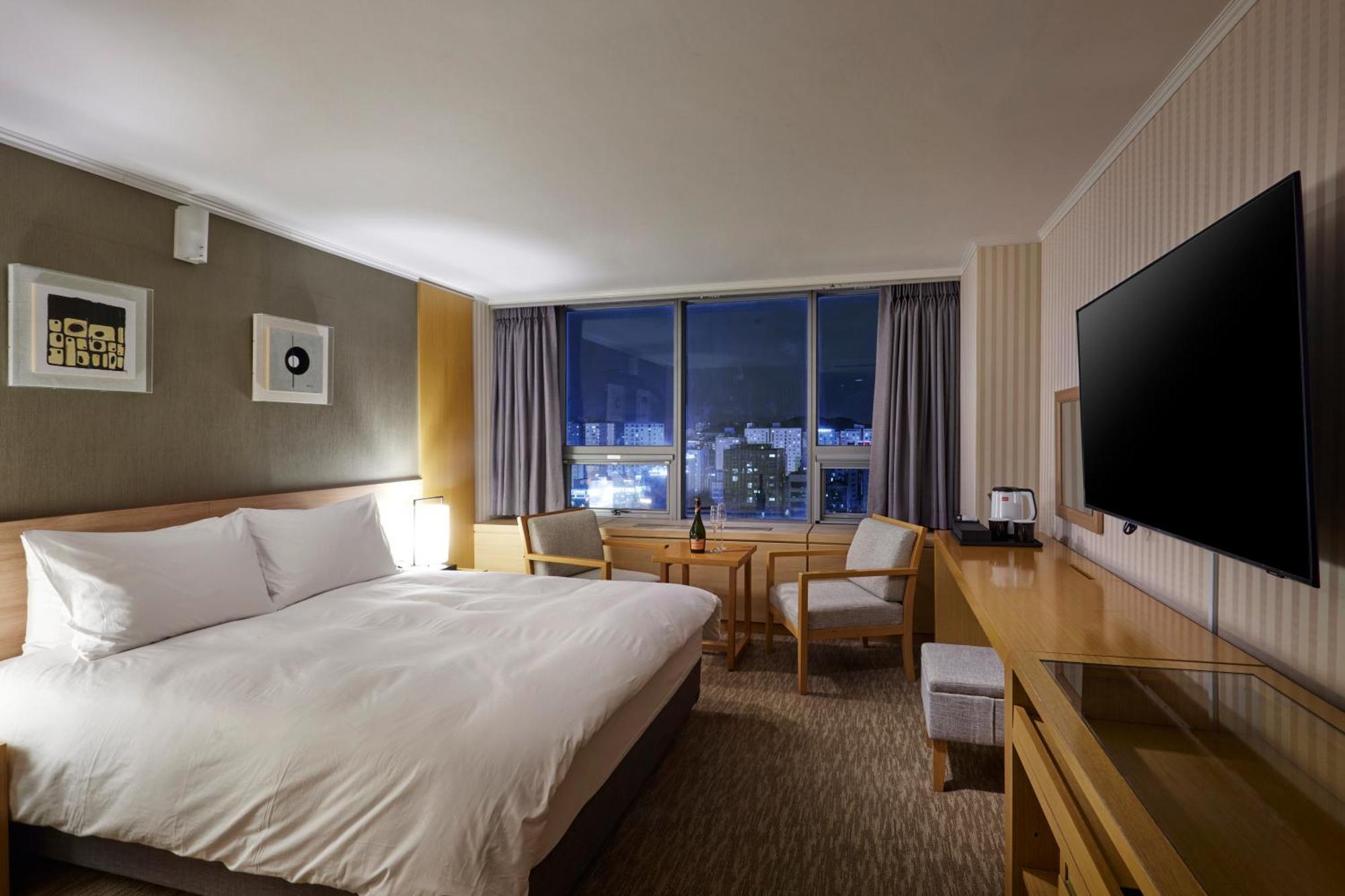 Hotel Interciti Daejeon Esterno foto