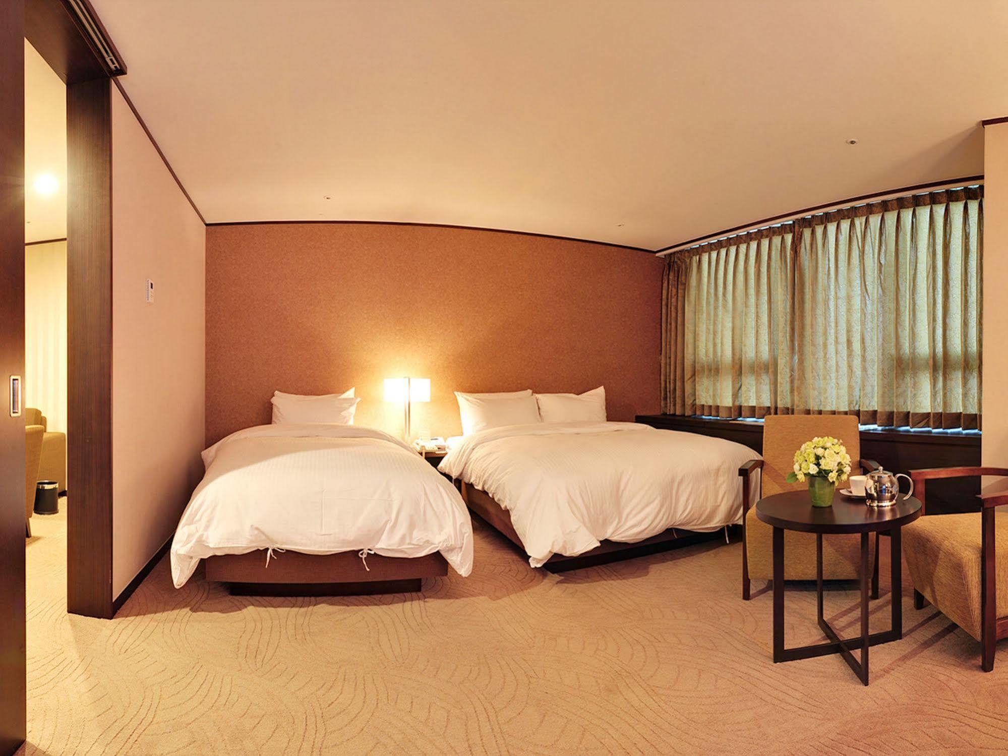 Hotel Interciti Daejeon Esterno foto